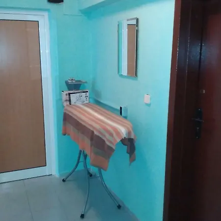 флора - гр.приморско ммц 公寓 *