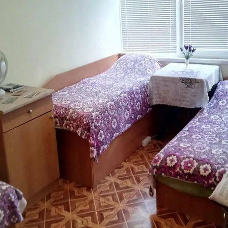 флора - гр.приморско ммц 公寓 *