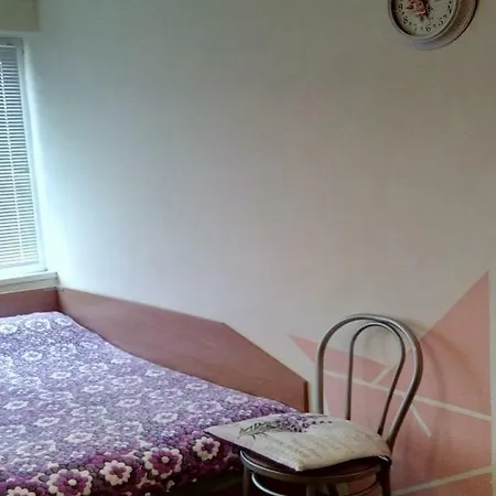 флора - гр.приморско ммц 公寓