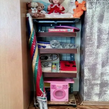 公寓 флора - гр.приморско ммц *