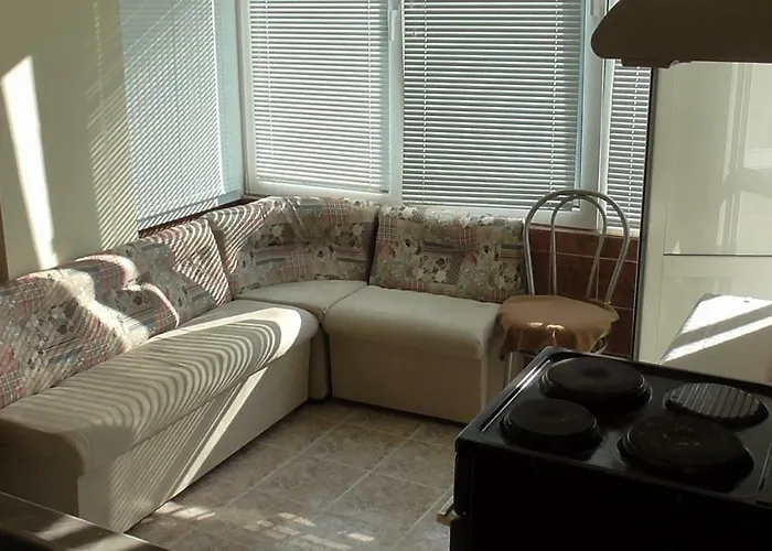 Apartment флора - гр.приморско ммц *