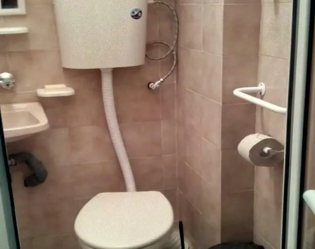 Apartment флора - гр.приморско ммц Primorsko